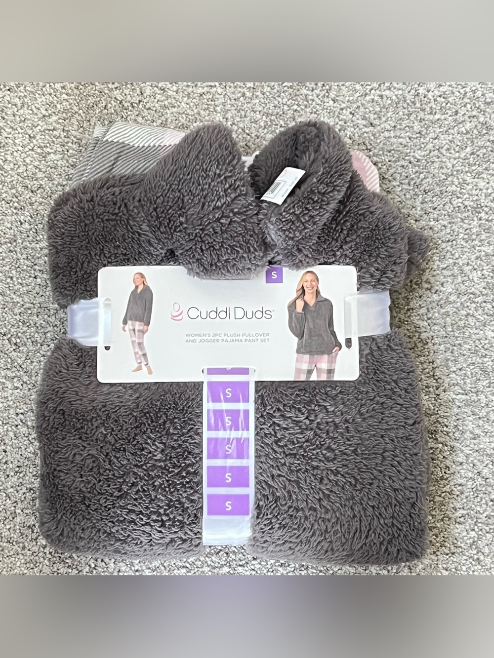 Cuddl Duds Women's 2pc Plush Pullover & Jogger PJ Set Gray Pink Small
